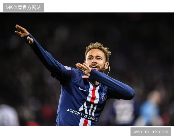 内马尔状态恢复直接影响巴西前场攻击力，其盘带突破是撕开密集防守的关键